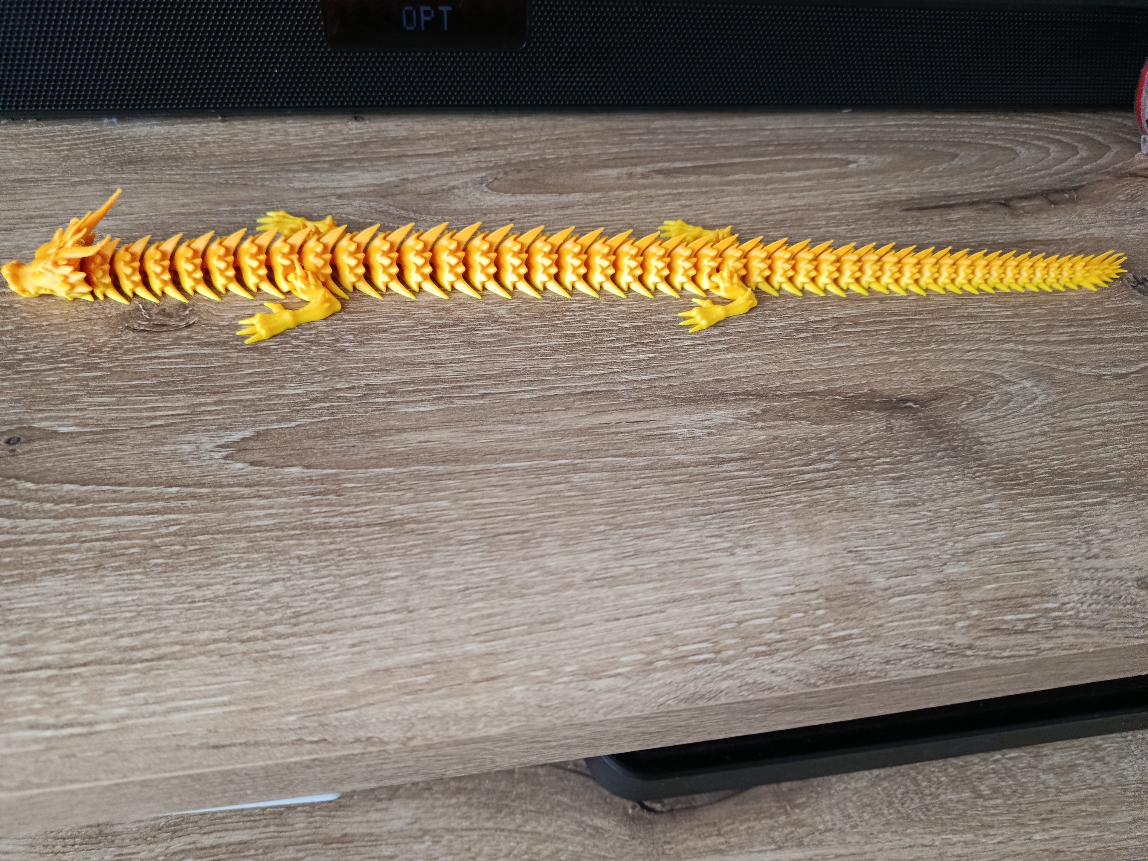 "3D-gedruckter beweglicher Drache in bunter Farbe, 40 cm lang mit flexiblen Gelenken"
