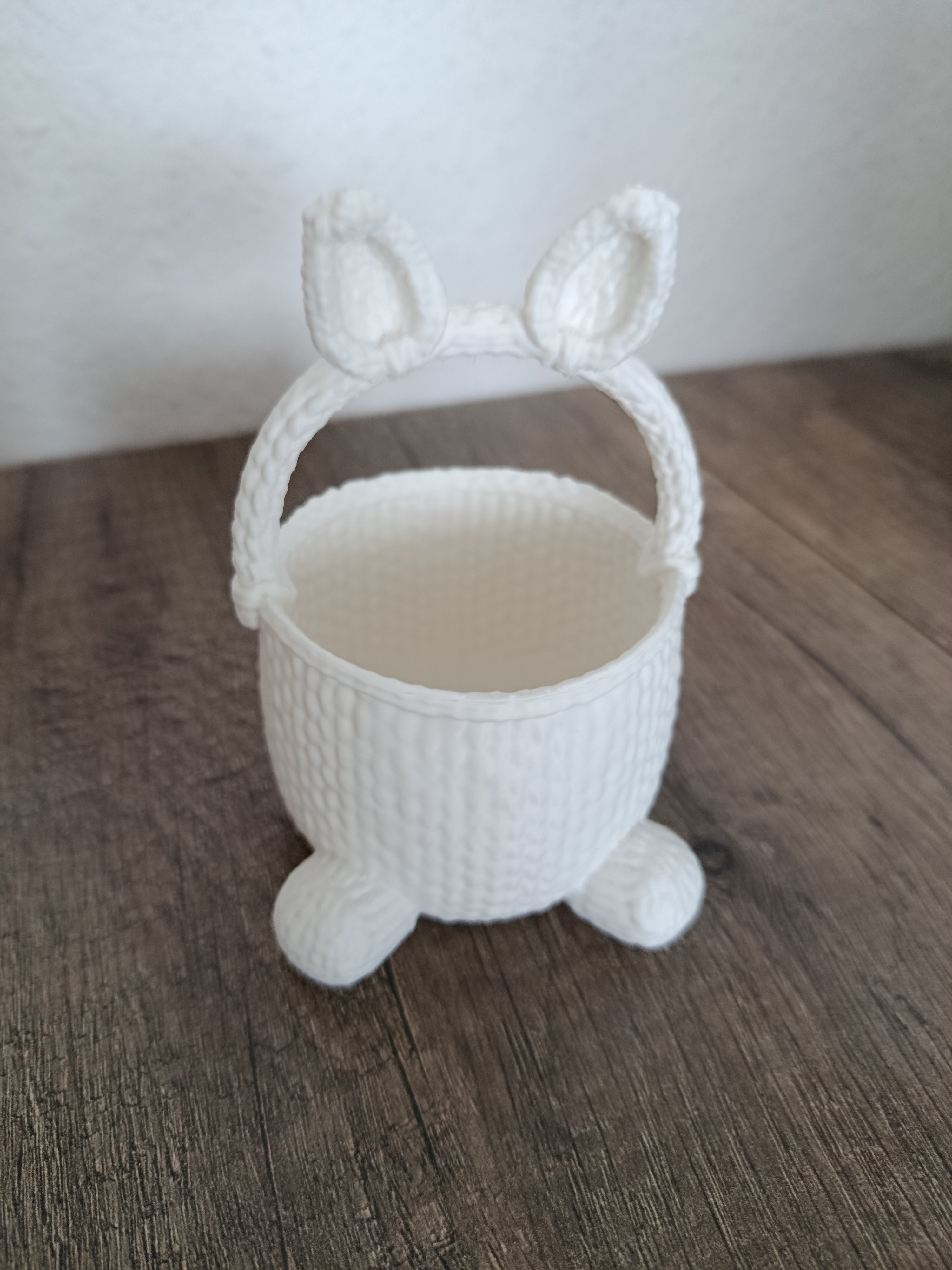 Gestrickter Osterkorb – Charmante Osterdeko aus dem 3D-Drucker